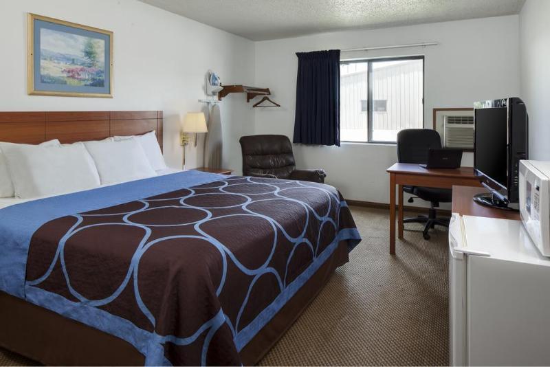 ซูเปอร์ 8 บาย วินด์แฮม แมนแฮตตัน แคนซัส Motel แมนฮัตตัน ภายนอก รูปภาพ